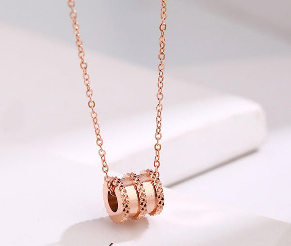 Luxury Bee Shaking sound fashion Rose Gold Pendant spring Necklace - Luxury Bee