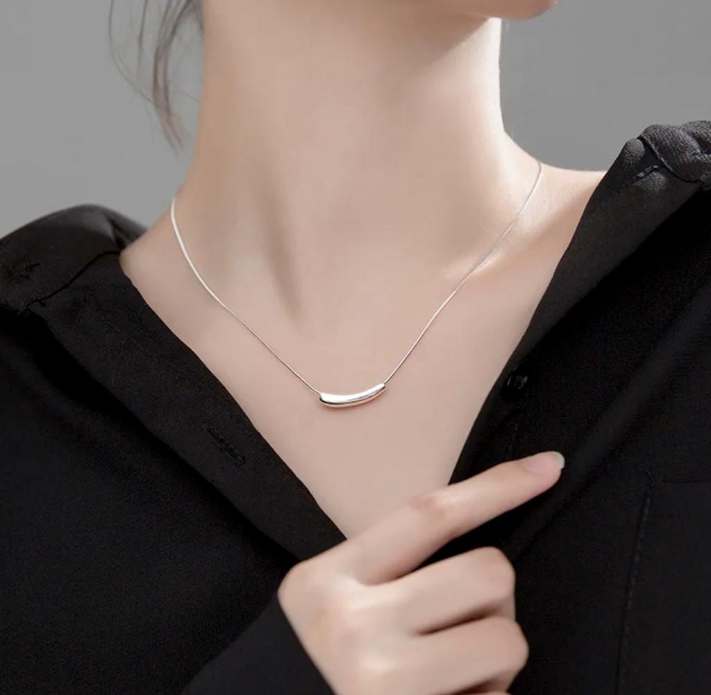 Luxury Bee Short Bar Snake Chain Silver Sterling 925 Minimalist Necklace. - Luxury Bee